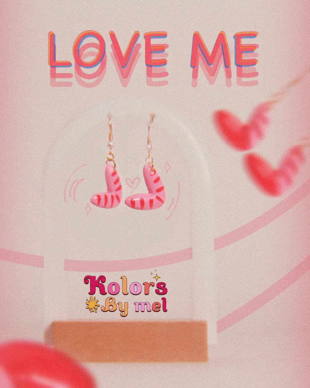 💖 Aretes "Love Me" – Porque el amor también se lleva en los detalles ✨